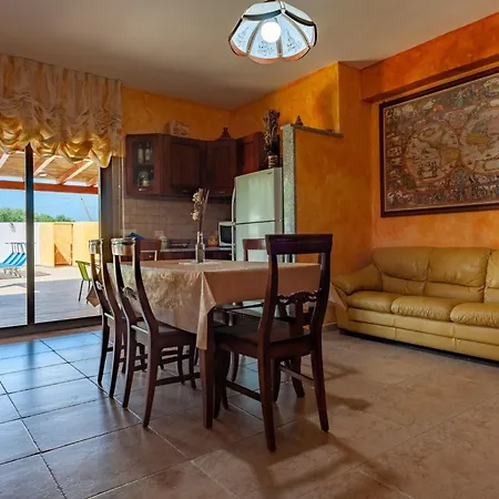 'chloe By Interhome 度假居 卡丕塔纳