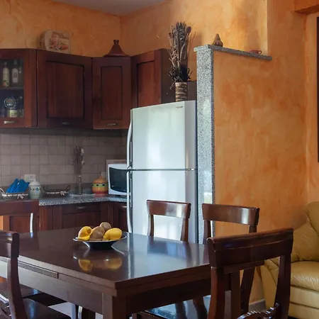 'chloe By Interhome * 卡丕塔纳