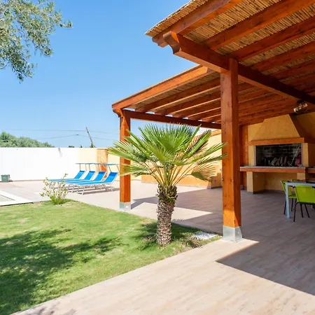 'chloe By Interhome Сasa de vacaciones Capitana