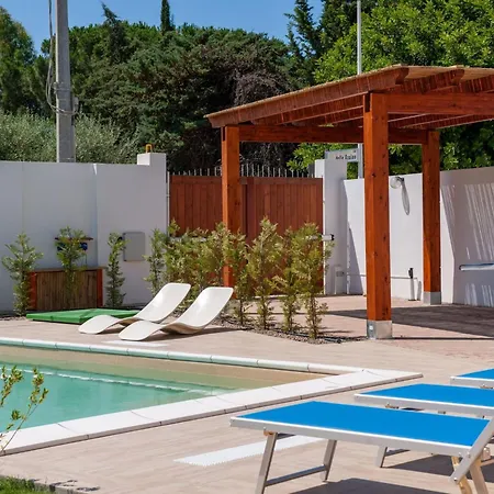 'chloe By Interhome Capitana