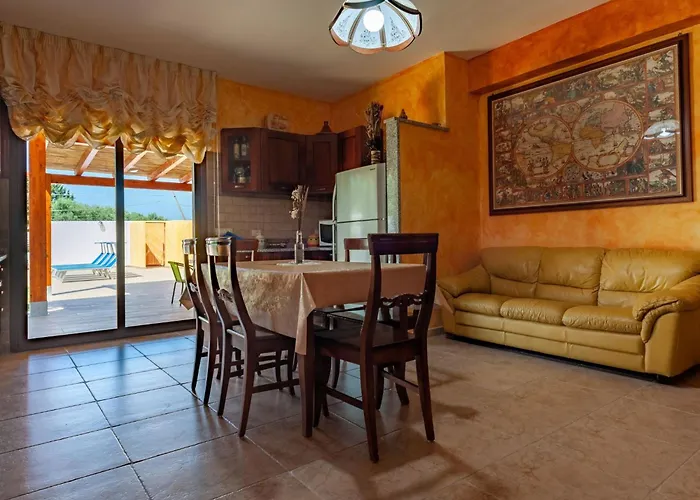 'chloe By Interhome 度假居 卡丕塔纳