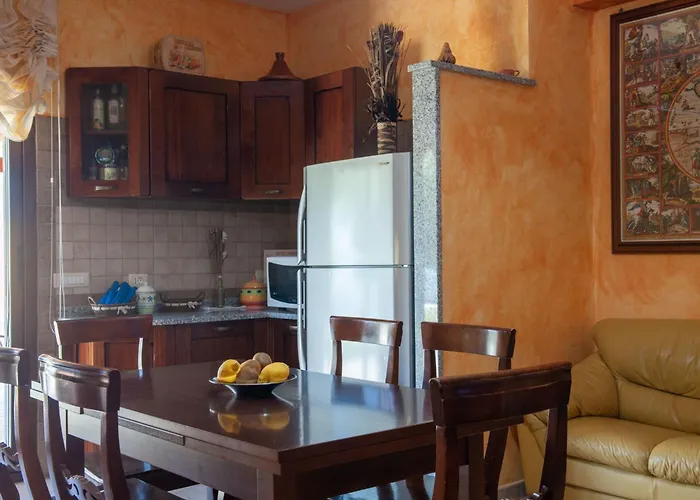 'chloe By Interhome * 卡丕塔纳