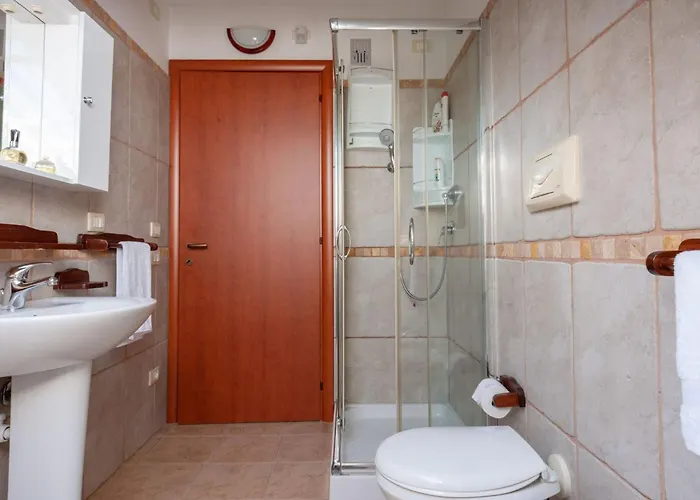 'chloe By Interhome *